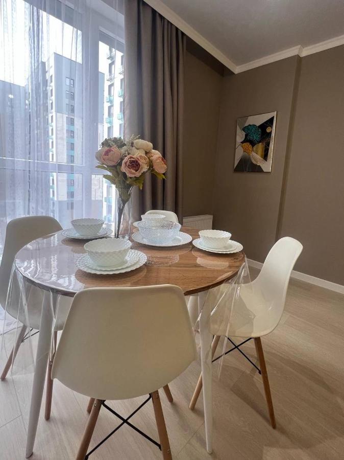 Oner Apartment Almaty Eksteriør billede